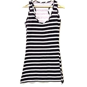 Women's tank dress black and white Size: M